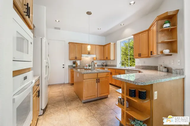 $999,000 | 2 King Edward Court, Rancho Mirage, CA 92270