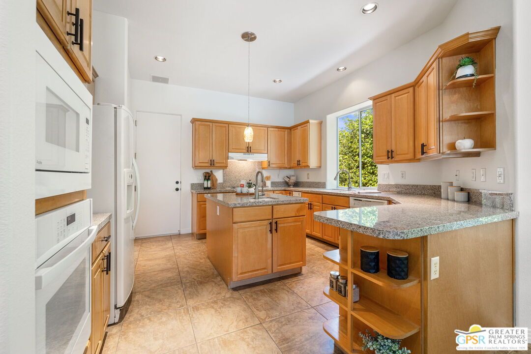 2 King Edward Court Rancho Mirage, CA 92270 - Photo 26 of 54