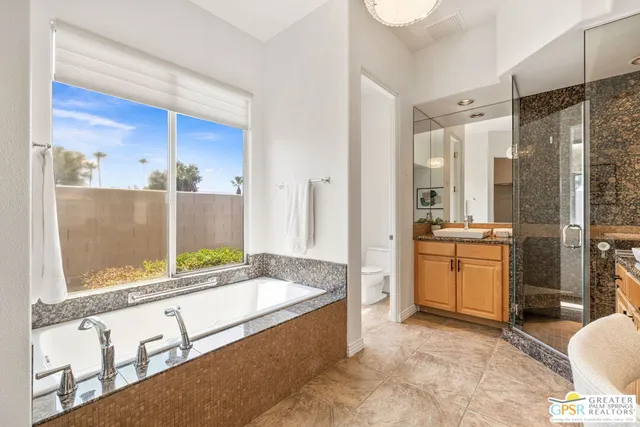 $999,000 | 2 King Edward Court, Rancho Mirage, CA 92270