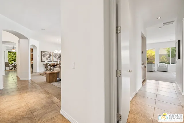 $999,000 | 2 King Edward Court, Rancho Mirage, CA 92270