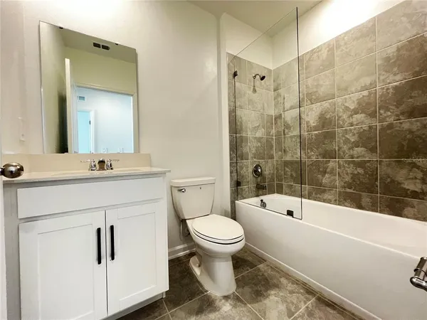 $2,000 | 2010 Punch Bowl Avenue, Davenport, FL 33837