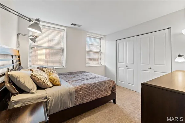 $120,000 | 5330 Pershing Avenue, Unit 205, St. Louis, MO 63112