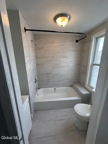 $1,500 | 600 Livingston Avenue, Unit 2, Albany, NY 12206