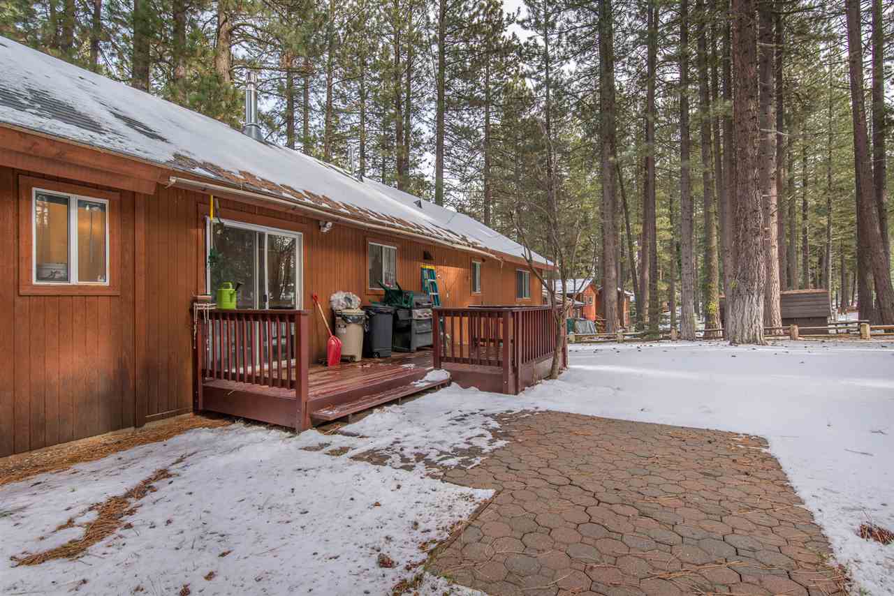 10461 Golden Pine Road Truckee, CA 96161 - Photo 11 of 14 Gallery Image 11