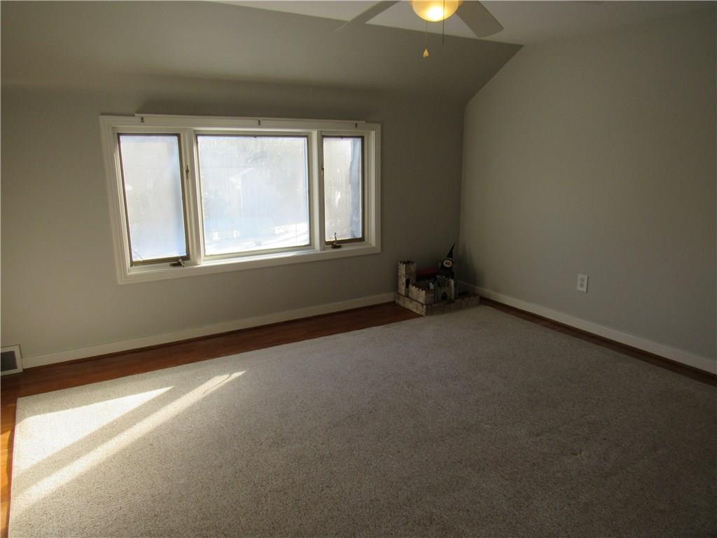 840 Ridgeview Drive Pittsburgh, PA 15228 - Photo 11 of 24 Gallery Image 11