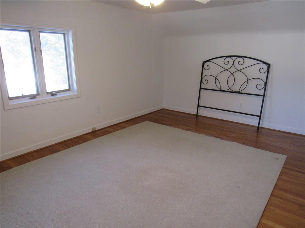 840 Ridgeview Drive Pittsburgh, PA 15228 - Photo 12 of 24 Gallery Image 12