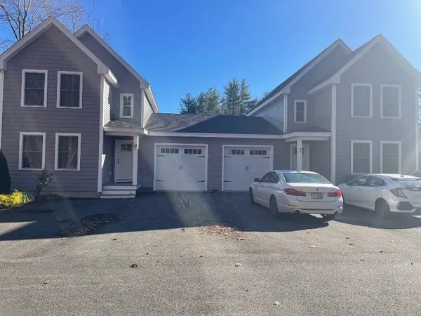 $3,500 | 28 Campbell Drive, Unit B, Hampton, NH 03842