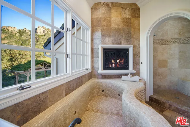 $4,195,000 | 480 Westlake Boulevard, Malibu, CA 90265