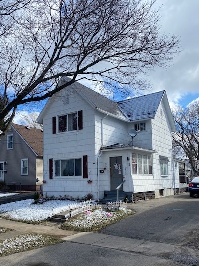 28 Robin Street Rochester, NY 14613 - Photo 1 of 1