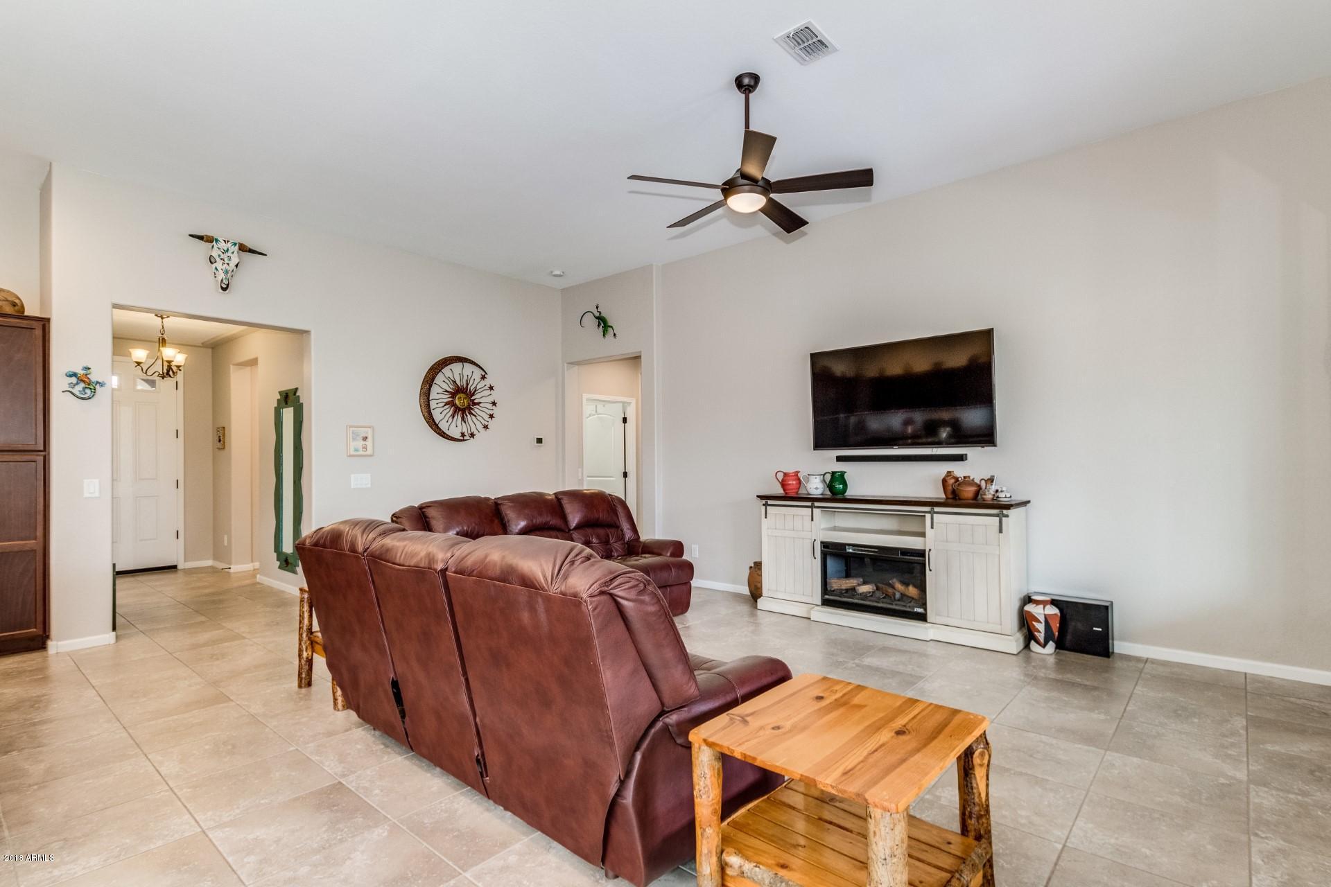 16818 West Coronado Road Goodyear, AZ 85395 - Photo 8 of 24 Coronado (10)