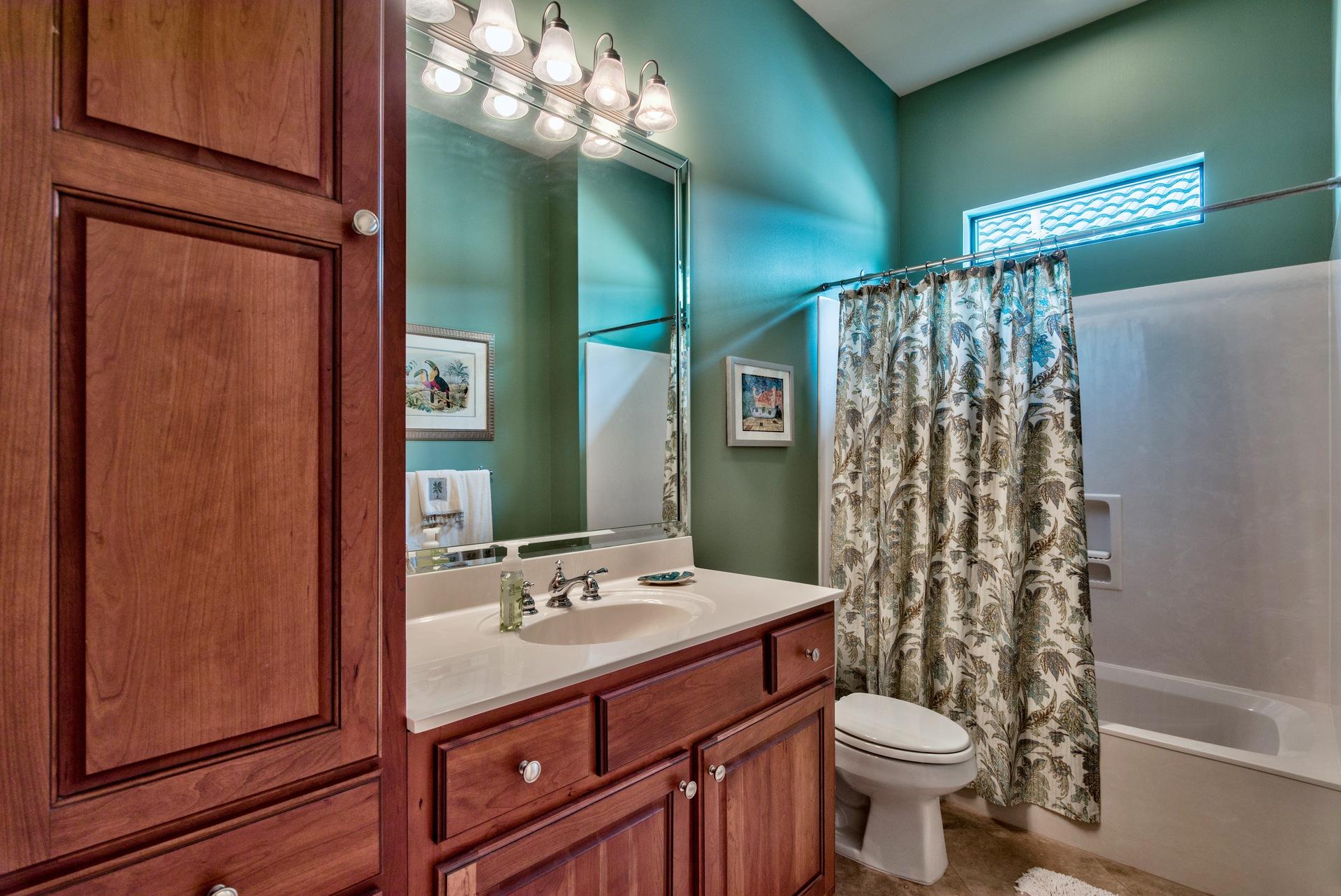 122 Indigo Loop Miramar Beach, FL 32550 - Photo 21 of 30 2 bath area
