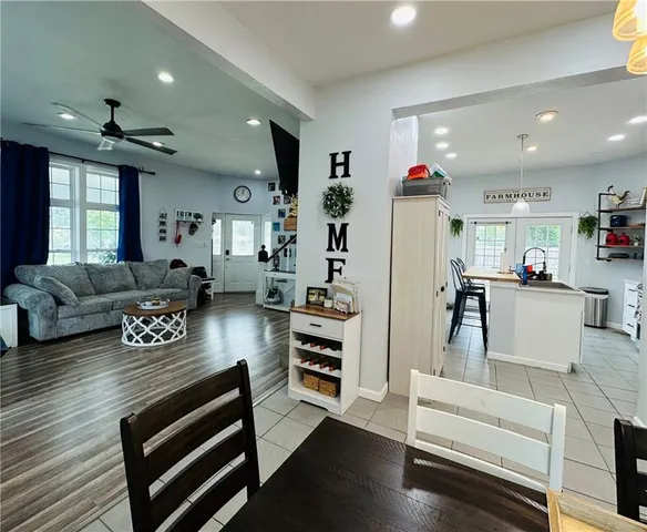 $199,900 | 516 East 5th Street, Galena, KS 66739