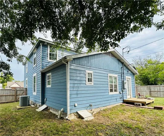 $189,000 | 516 East 5th Street, Galena, KS 66739
