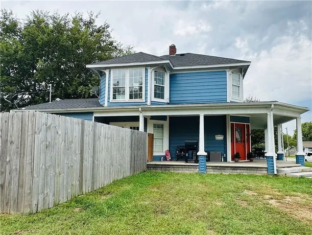 $199,900 | 516 East 5th Street, Galena, KS 66739