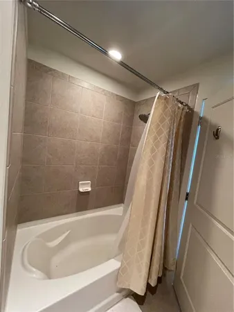 $2,700 | 155 South Court Avenue, Unit 2016, Orlando, FL 32801