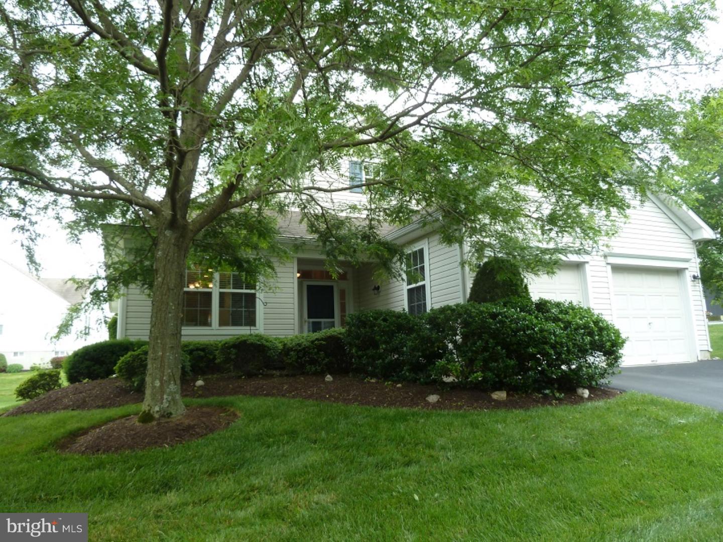 43 Bluebonnet Road Langhorne, PA 19047 - Photo 1 of 25 Foyer