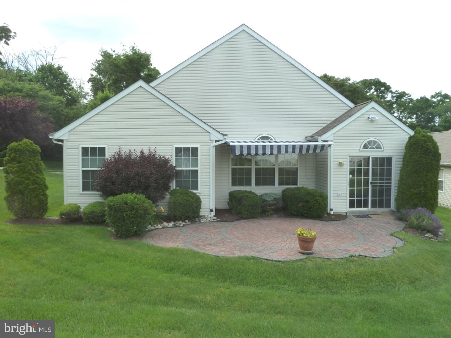 43 Bluebonnet Road Langhorne, PA 19047 - Photo 20 of 25 Exterior Back