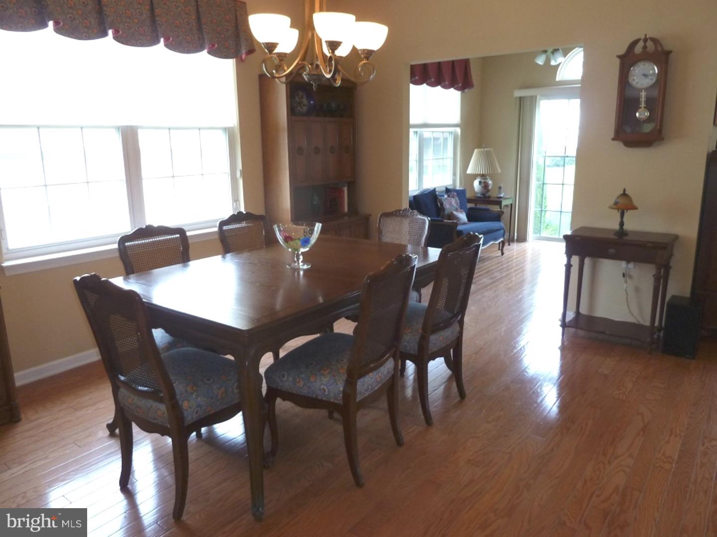 43 Bluebonnet Road Langhorne, PA 19047 - Photo 7 of 25 Dining Room