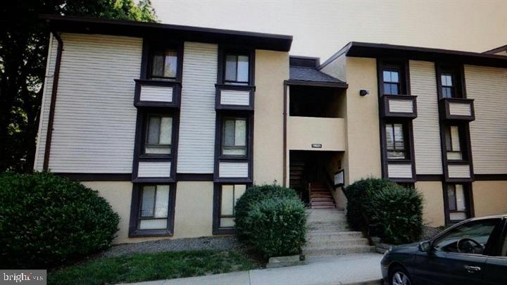 11651 Stoneview Square, Unit 2B Reston, VA 20191 - Photo 1 of 26 Gallery Image 1