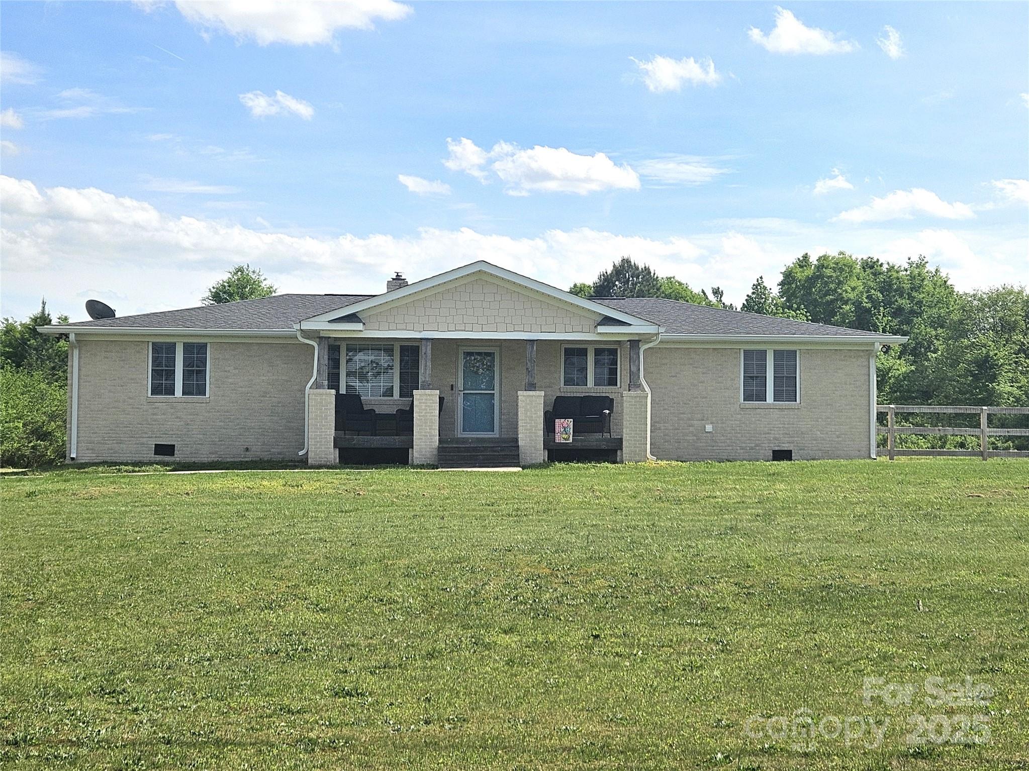 3100 Wallace Road Midland, NC 28107 - Photo 2 of 34 Gallery Image 2