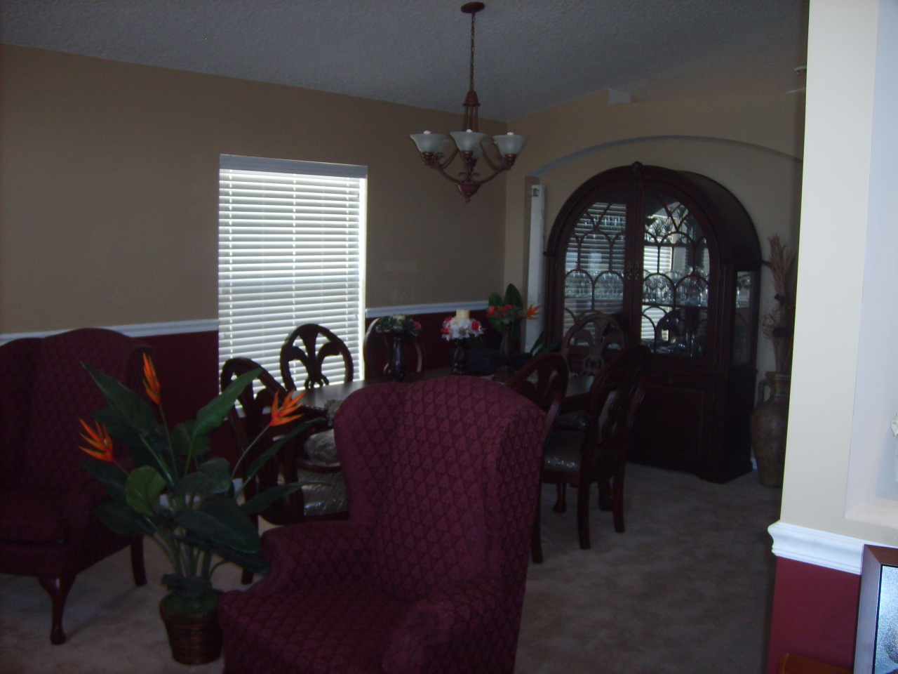 817 Crystal Spring Way St. Augustine, FL 32092 - Photo 2 of 4 a view of a dining room with furniture