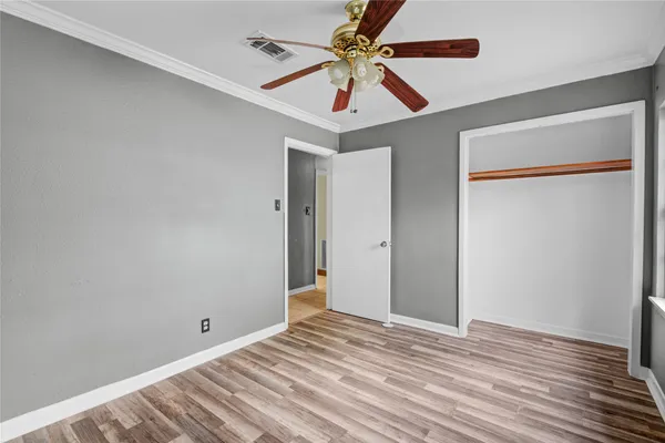 $2,600 | 8565 Ridgepoint Drive, Houston, TX 77055