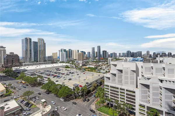 $5,000 | 1500 Rycroft Street, Unit 912R, Honolulu, HI 96814