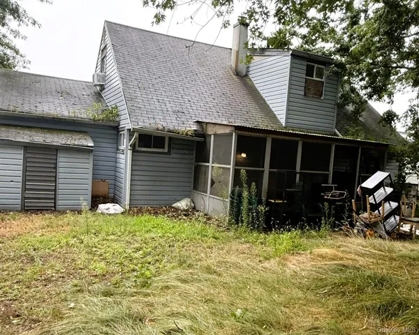 a backyard of a house