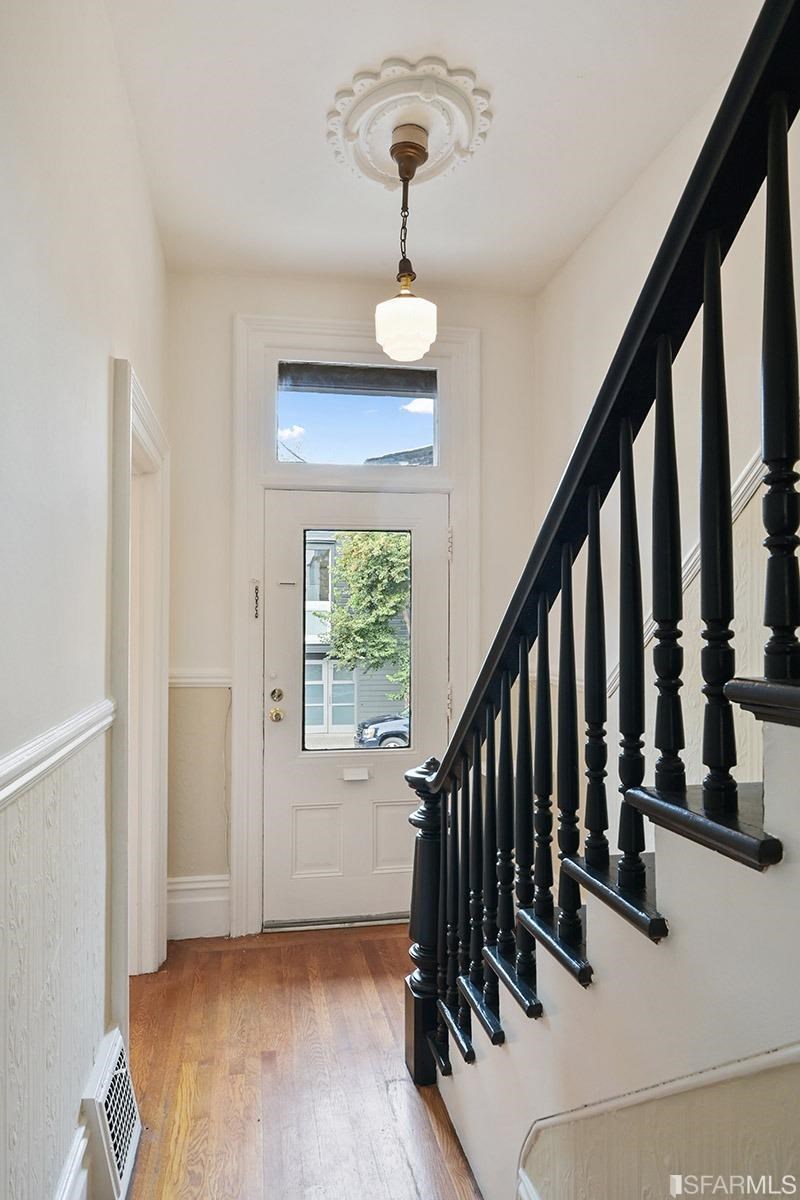 1059 Capp Street San Francisco, CA 94110 - Photo 12 of 30