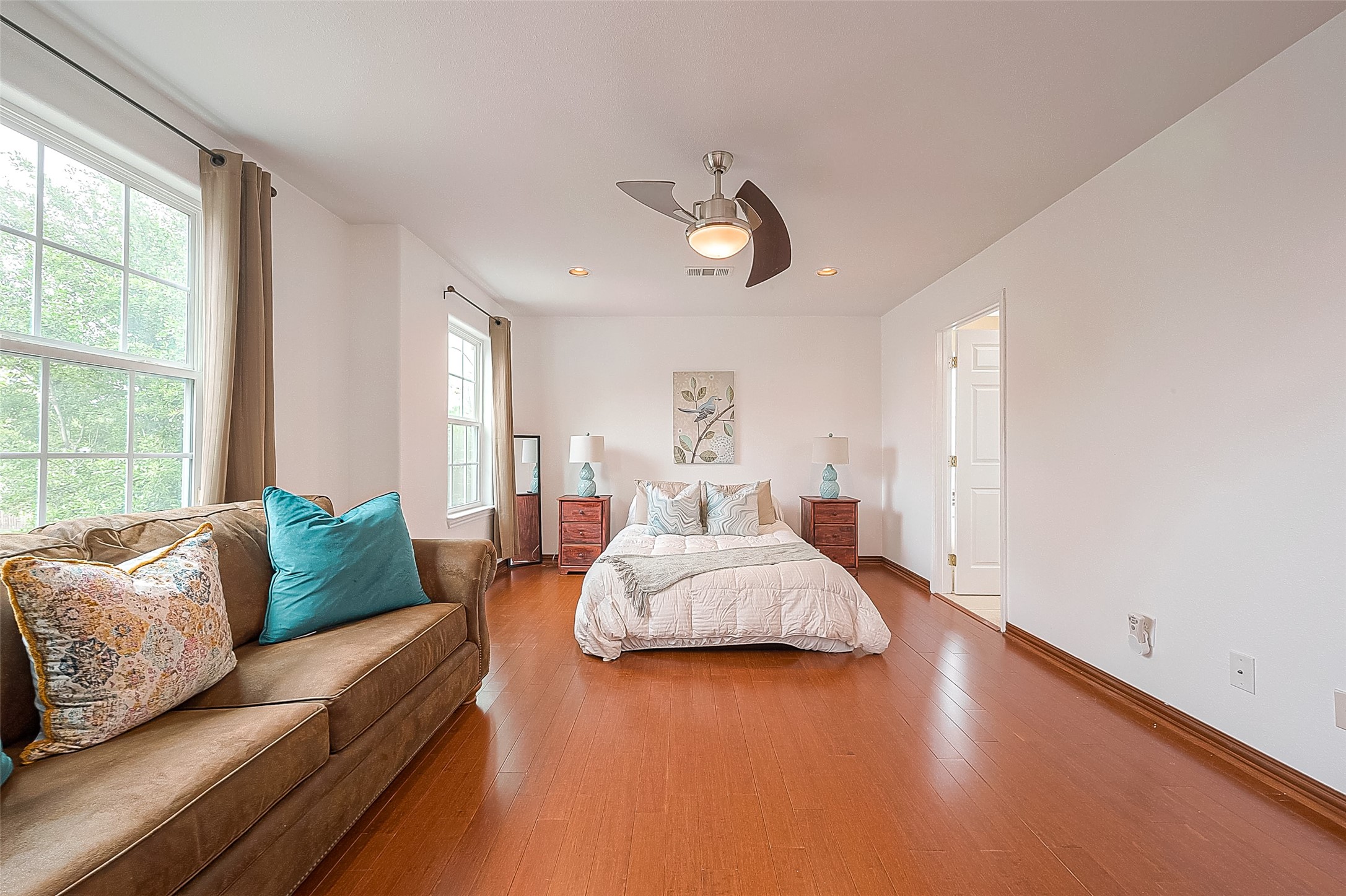 6703 Winton Street Houston, TX 77021 - Photo 37 of 49 additional furniture...