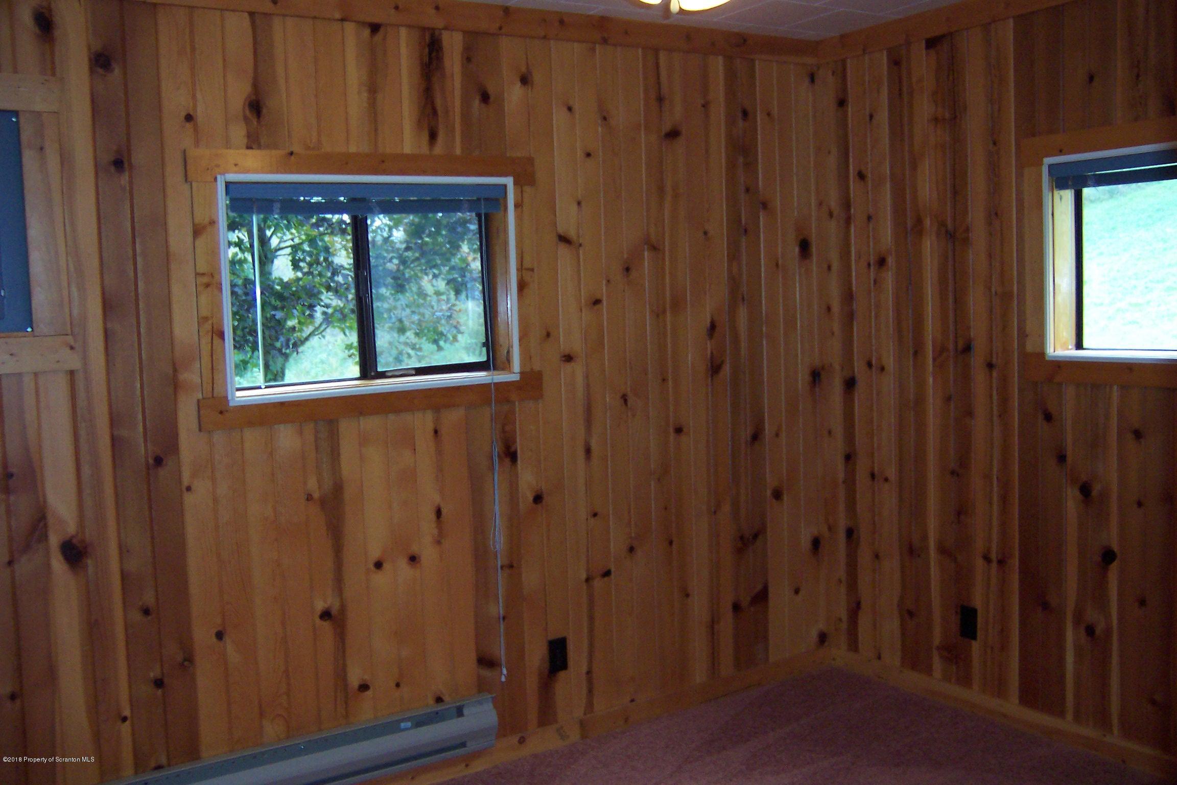 261 Oliver Road New Milford, PA 18834 - Photo 14 of 25 Gallery Image 14