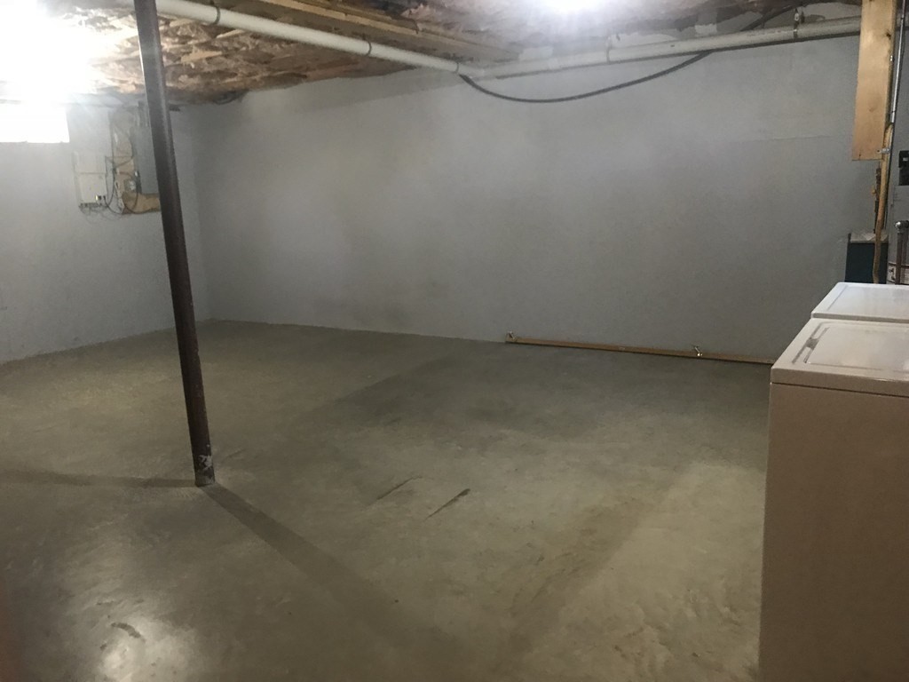 3 Bancroft Avenue, Unit 3 Reading, MA 01867 - Photo 19 of 19 a view of a small space