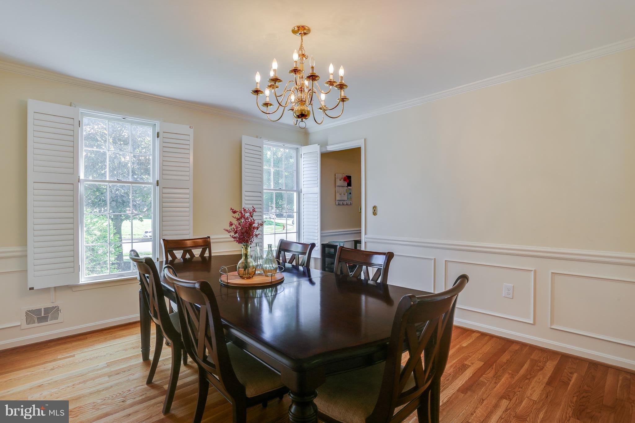 10852 Sandringham Road Cockeysville, MD 21030 - Photo 4 of 28 Dining Room