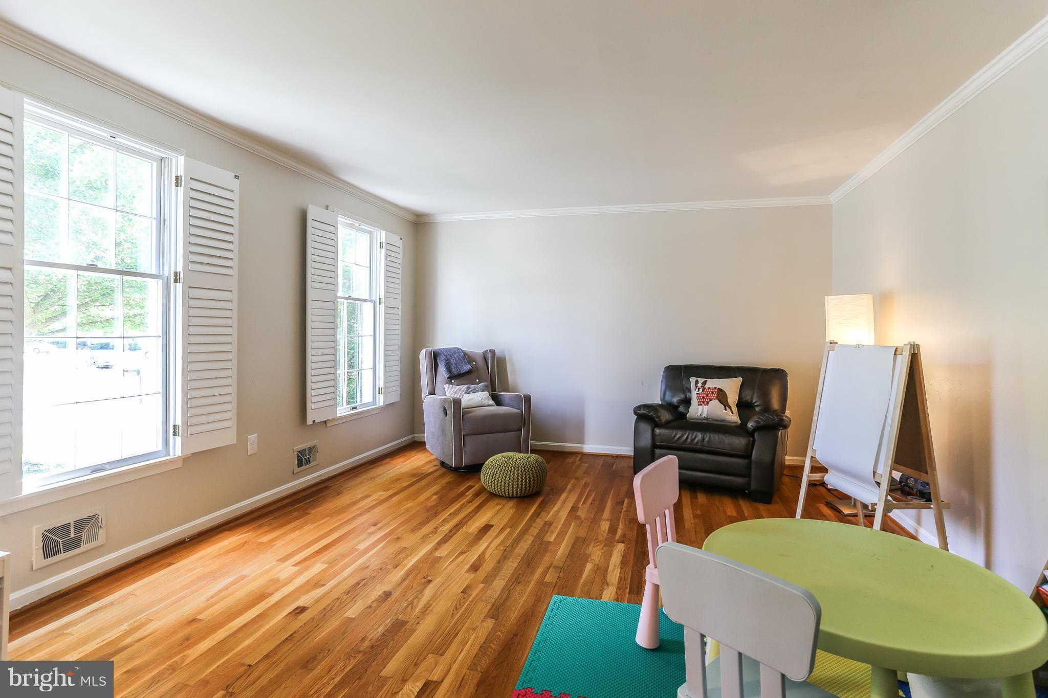 10852 Sandringham Road Cockeysville, MD 21030 - Photo 5 of 28 Interior (General)