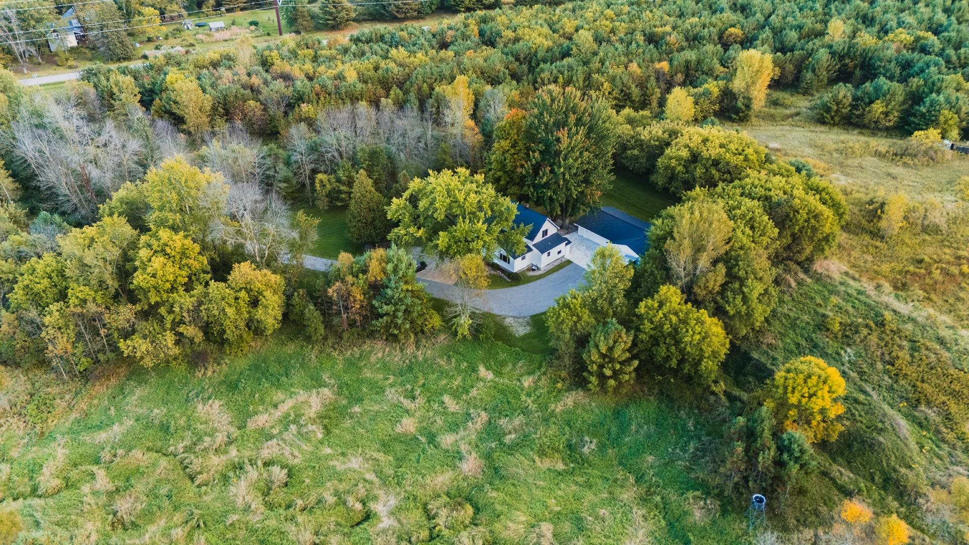 9873 Anton Road Clintonville, WI 54929 - Photo 2 of 49