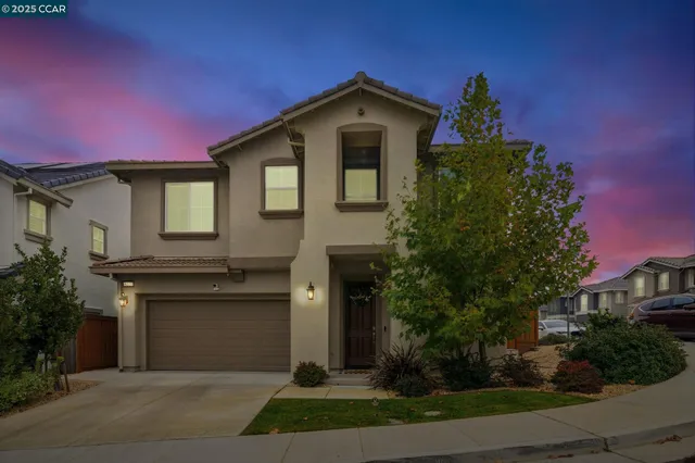 $933,450 | 5227 Waterleaf Lane, Fairfield, CA 94534