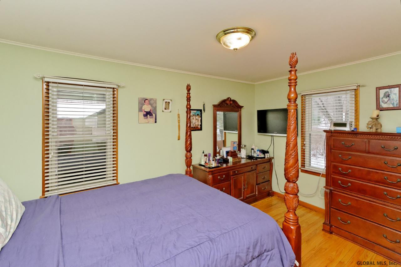 32 Tieman Road Glenville, NY 12302 - Photo 16 of 25 Photo 16