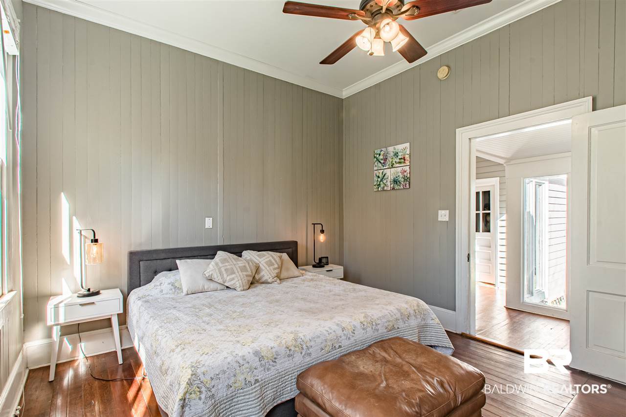 1057 Selma Street Mobile, AL 36604 - Photo 16 of 25 Master Bedroom
