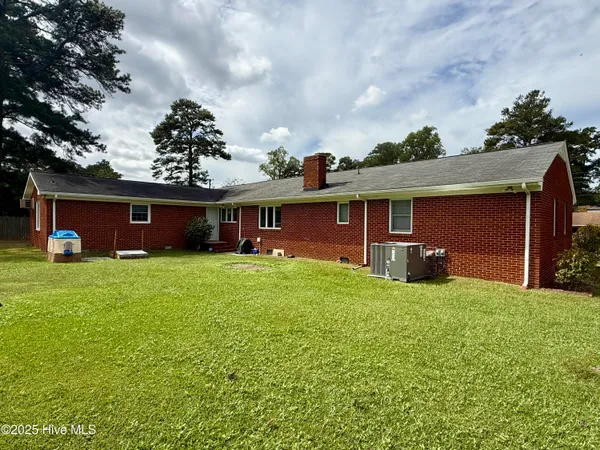 $219,500 | 1005 Pinecrest Street, Williamston, NC 27892