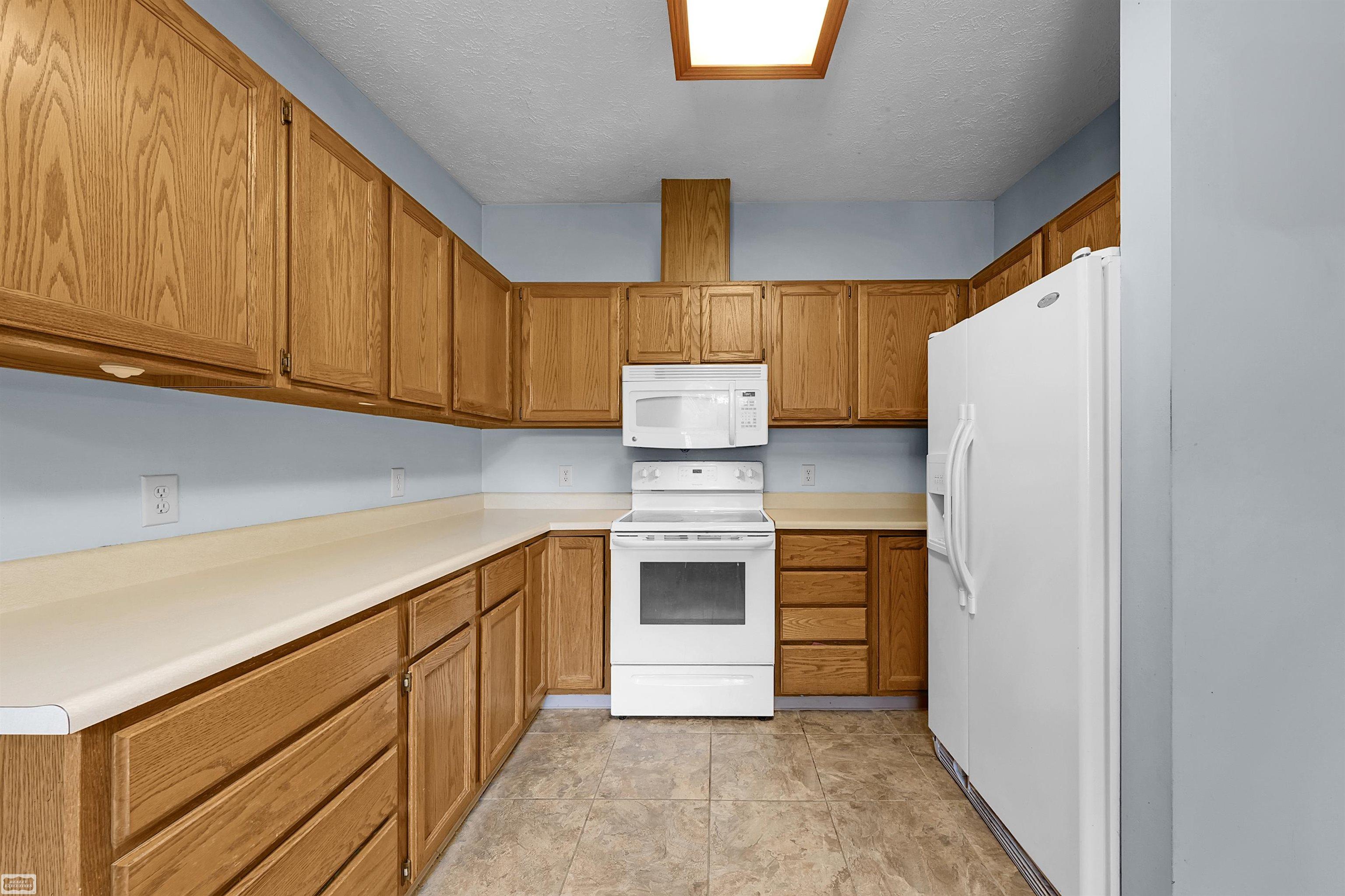 6219 Short Cut Road Marine City, MI 48039 - Photo 30 of 60 50181365-cc5c0f4b-af8f-4ce6-8f1a-3a3c79b90945.JPG