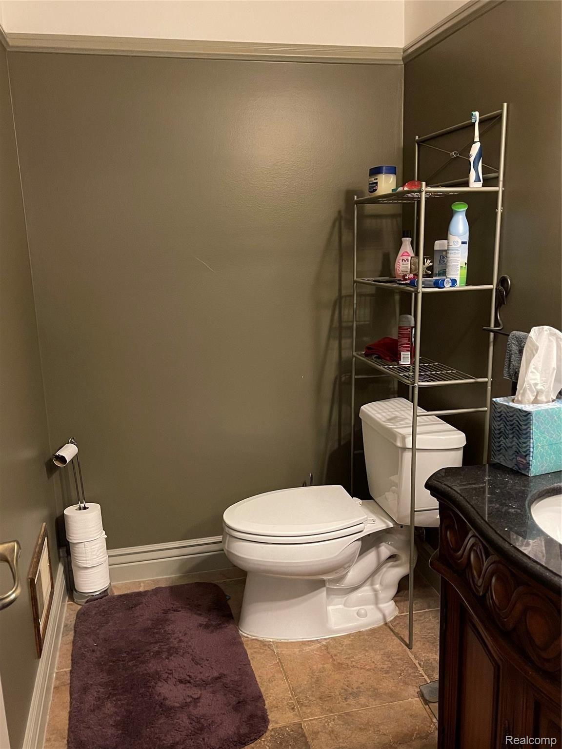 17245 Rudgate Street Southgate, MI 48195 - Photo 9 of 17 LAVATORY ON MAIN FLOOR