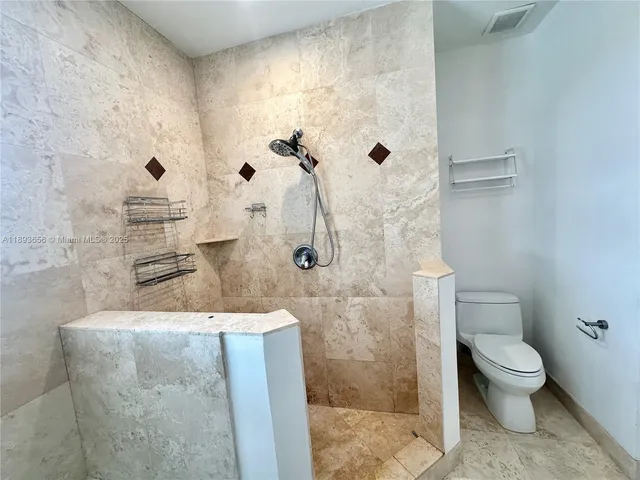 $4,300 | 813 Southeast 18th Court, Fort Lauderdale, FL 33316