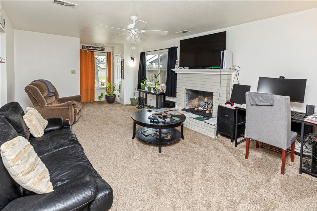 3216 El Capitan Avenue Merced, CA 95340 - Photo 6 of 22