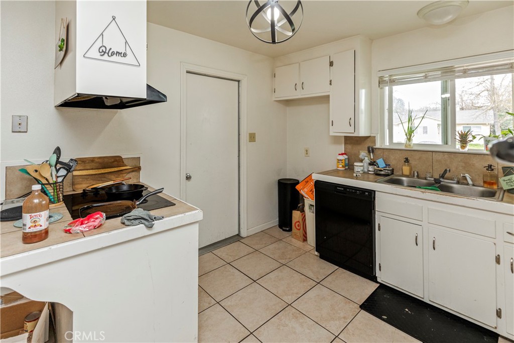 3216 El Capitan Avenue Merced, CA 95340 - Photo 8 of 22