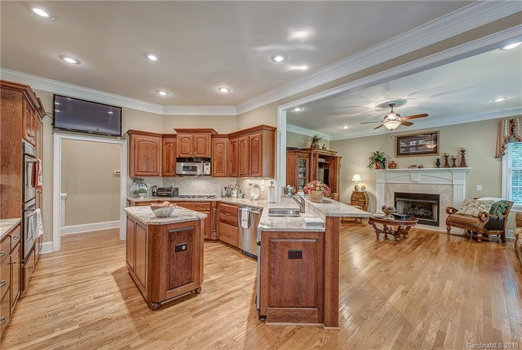 521 Stuart Ridge Cramerton, NC 28032 - Photo 10 of 31 Gallery Image 10