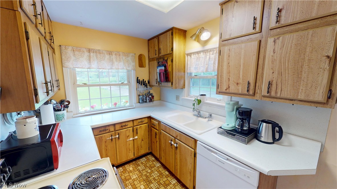 5153 Sunnybrook Road Kent, OH 44240 - Photo 17 of 29