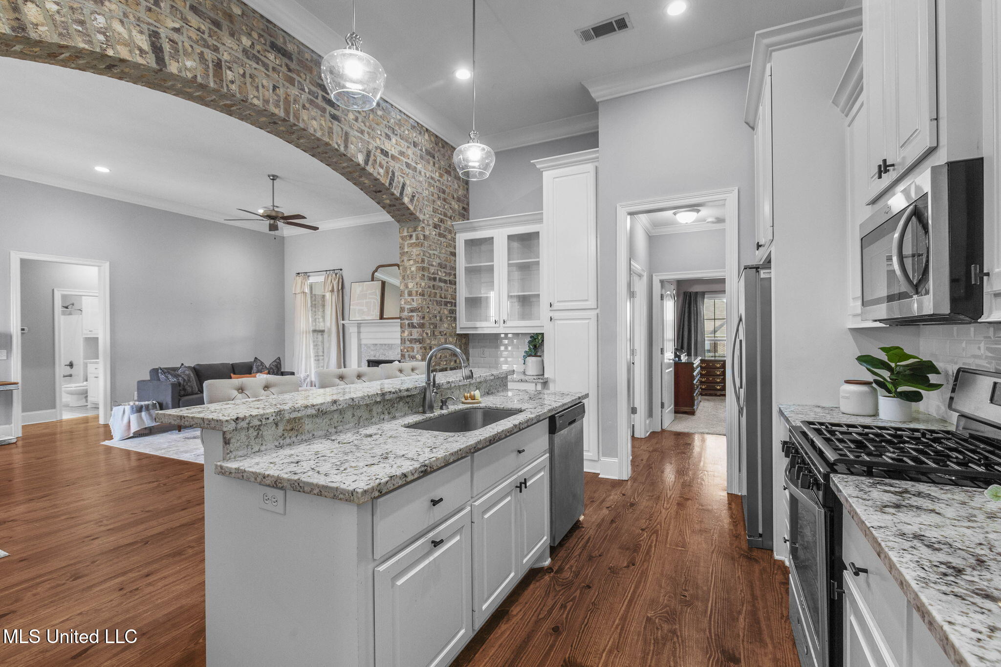 522 Carpenter Cove Madison, MS 39110 - Photo 21 of 84 33-web-or-mls-522 Carpenter-33