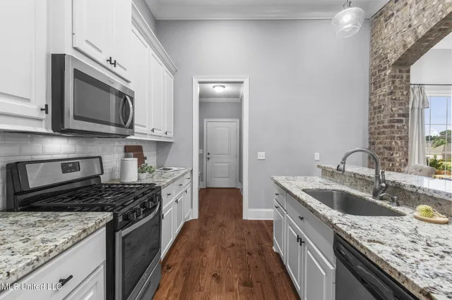 $349,999 | 522 Carpenter Cove, Madison, MS 39110