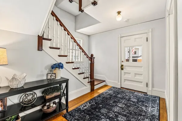$2,150,000 | 14 North Street, Manchester, MA 01944