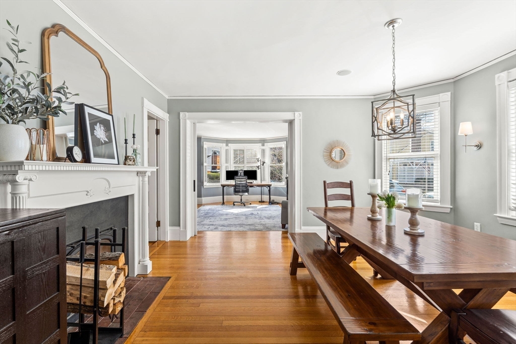 14 North Street Manchester, MA 01944 - Photo 3 of 27